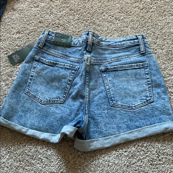 Wild fable high rise shorts💖 - Picture 2 of 2